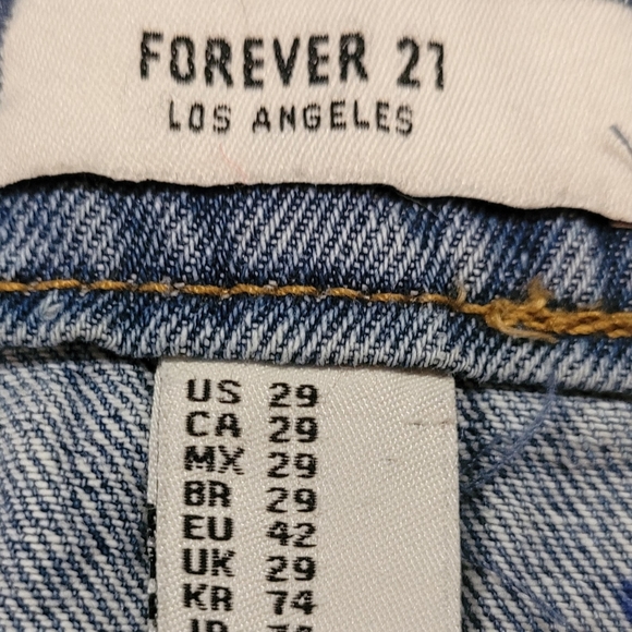 Upcycled☆Handmade Beautifully Embroidered Forever 21~Silk Patch Mini Skirt Sz 29 - Picture 4 of 13